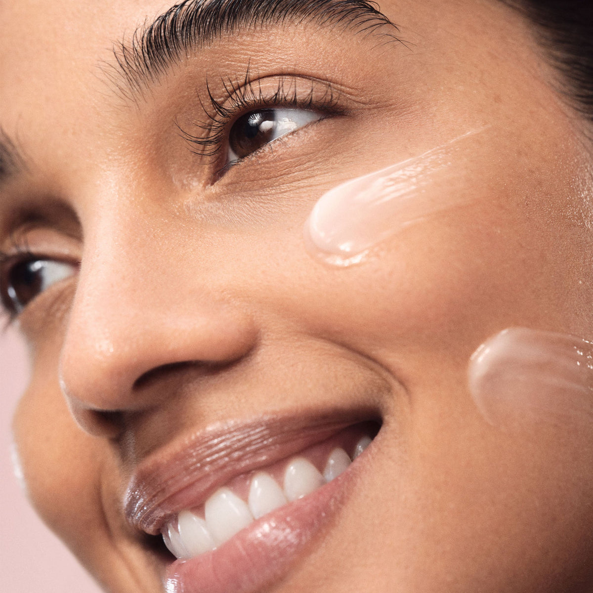 cloud-dew-gel-cream-moisturizer-c6 2026-Cloud-Dew-2.jpg